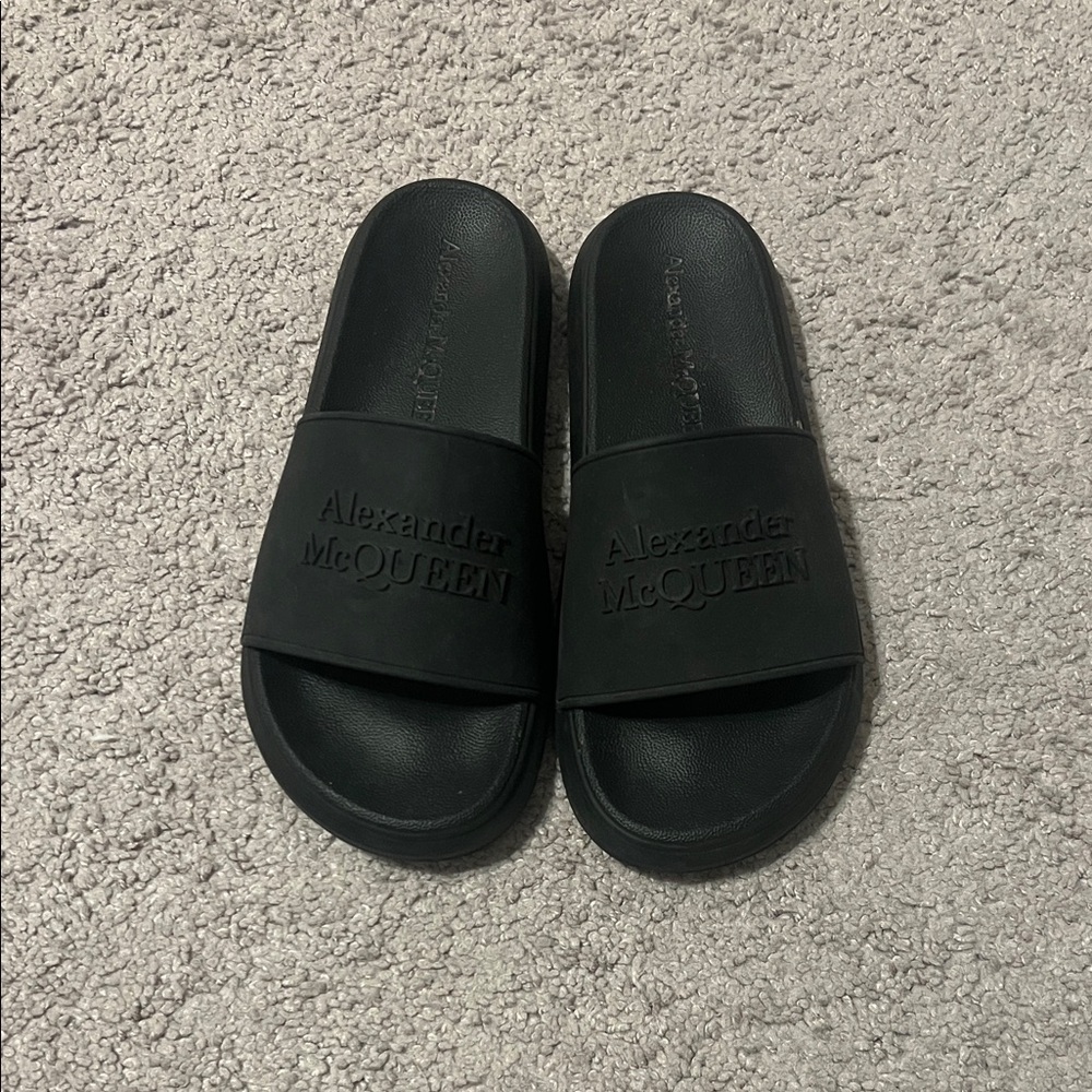 Alexander McQueen Black Embossed Slides